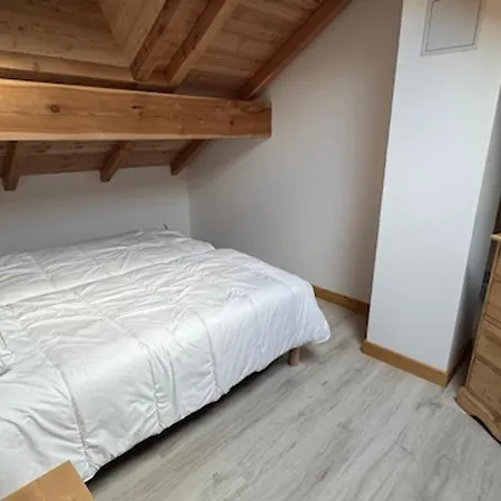 Apartment Duplex Montagne Pres Des Pistes, Parking Inclus - Fr-1-445-216 Montgenevre